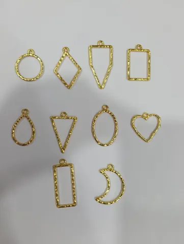 Bazel Pendent all shapes gold
