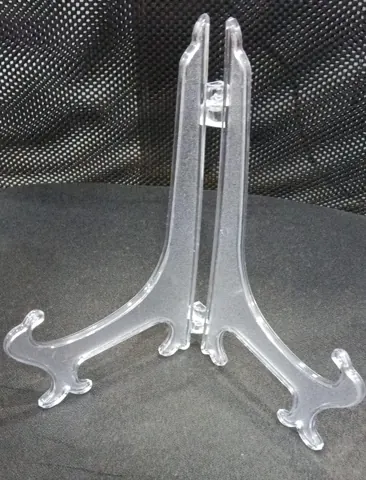 Acrylic Stand8inch