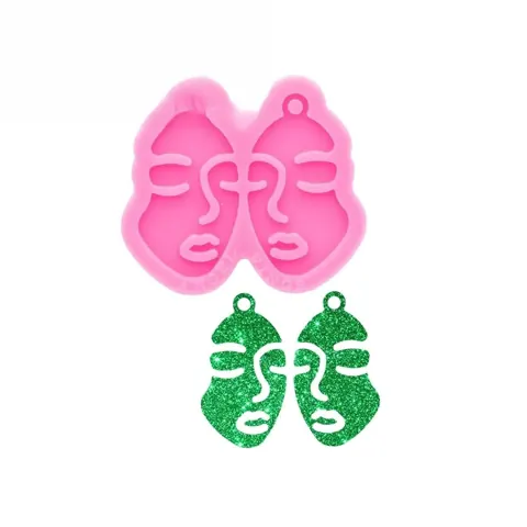 Pink face locket size-7.5*8*0.6