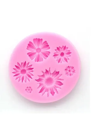 6 Cavity flower mould size-6.5*6.5cm