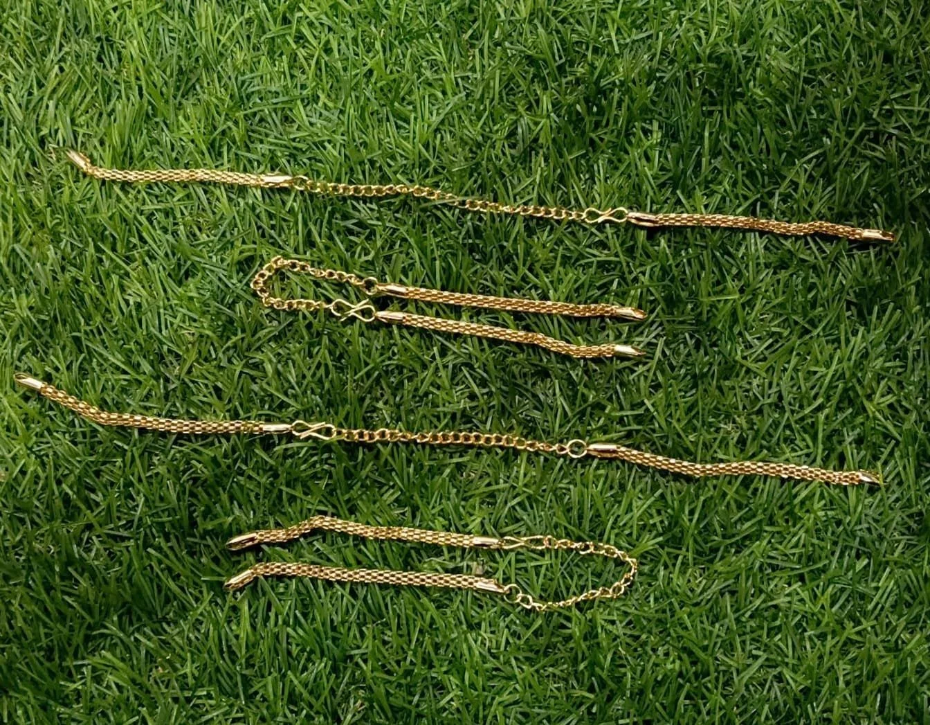 gold chain bracelet